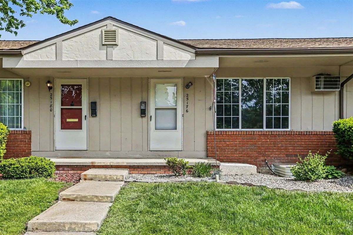 25176 Potomac #2, South Lyon, MI 48178 - #1