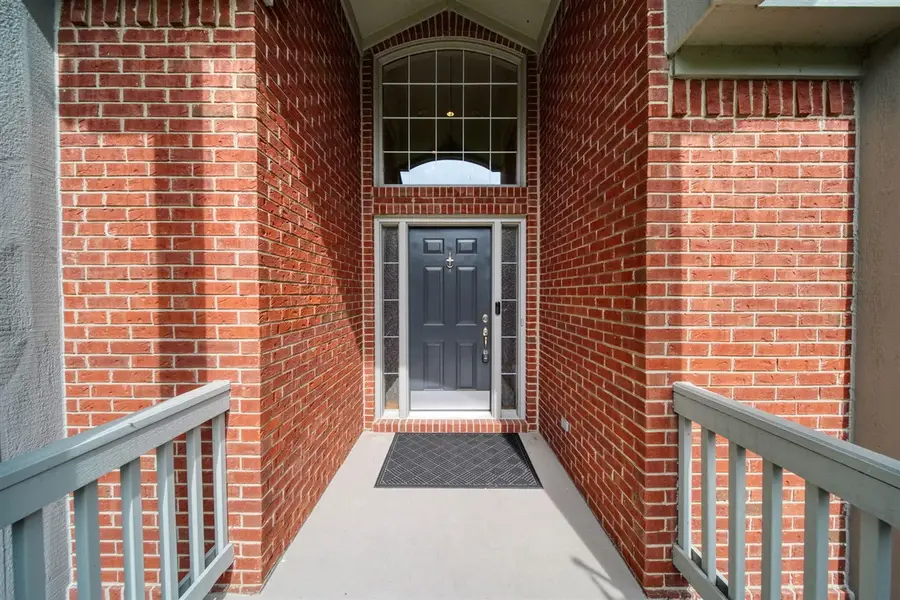 8352 Alta Vista, Pinckney, MI 48169 - #3