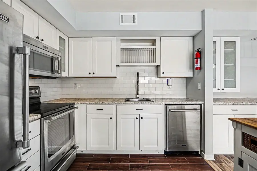 734 W Kilgore #303, Kalamazoo, MI 49008 - #2