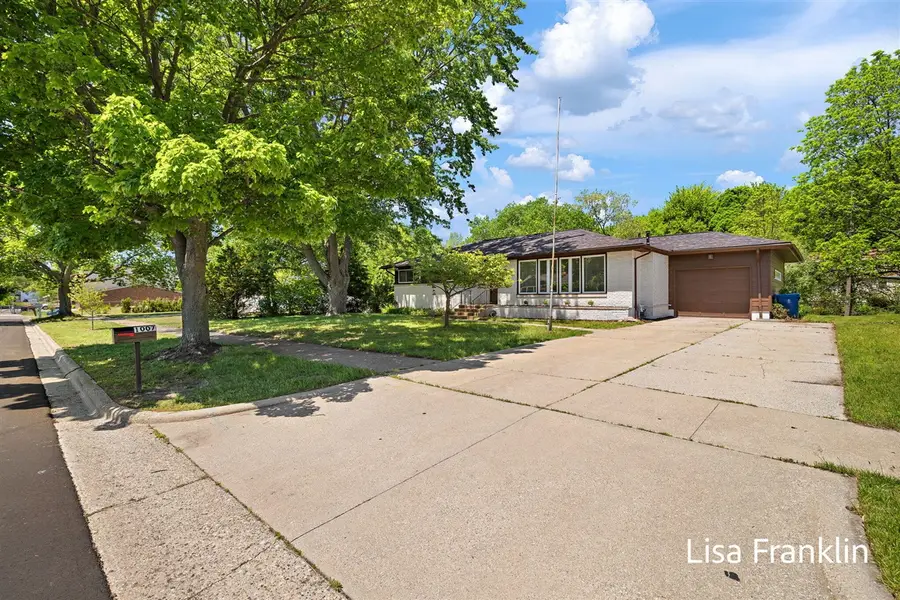1007 Orchard, Grand Haven, MI 49417 - #2