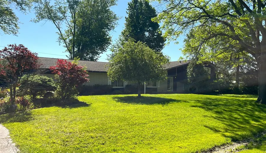 29360 Woodhaven, Southfield, MI 48076 - #2