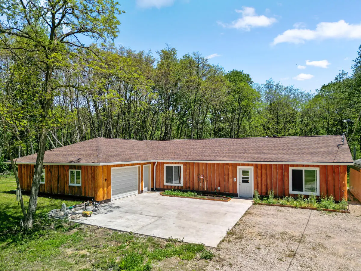 2538 S Van Wagoner, Hesperia, MI 49421 - #1