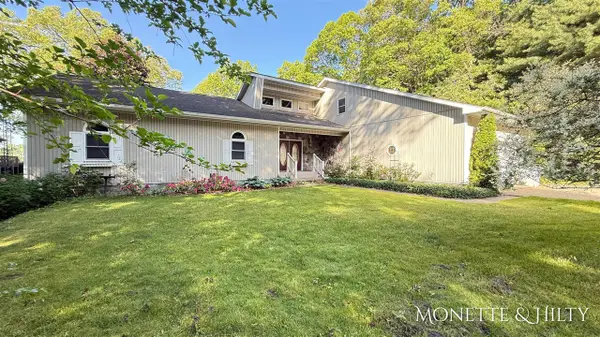 2550 Cove, Twin Lake, MI 49457