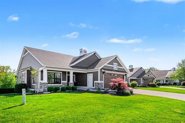 7864 Whistle Creek #15, Byron Center, MI 49315
