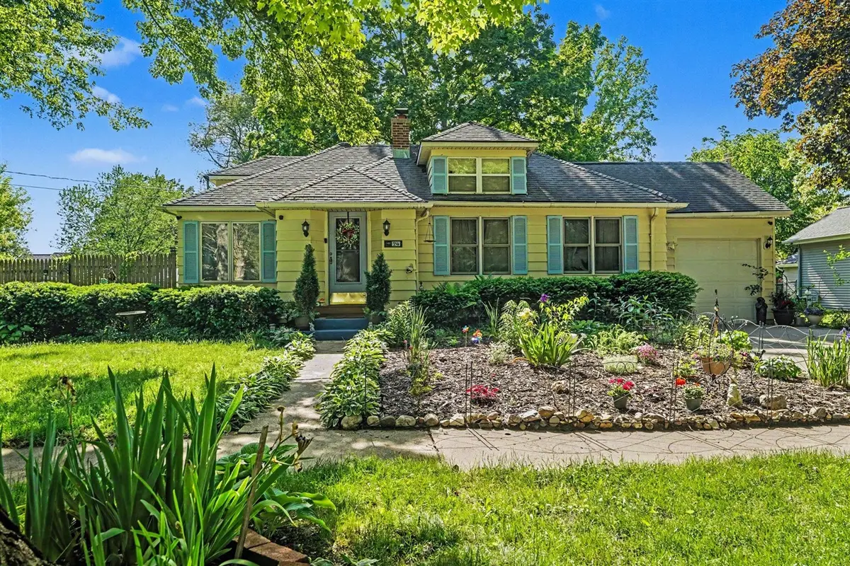 24 Sherman, Galesburg, MI 49053 - #1
