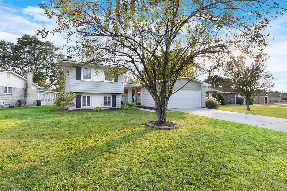 43875 Leeann, Canton, MI 48187 - #1