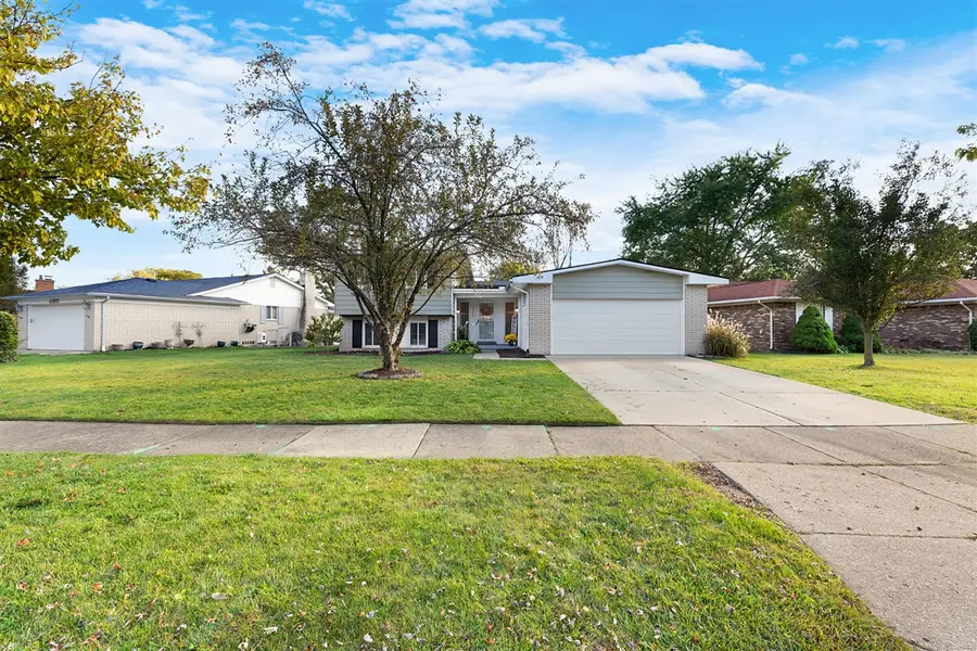 43875 Leeann, Canton, MI 48187 - #2
