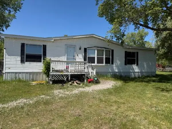 2906 S 33, Cadillac, MI 49601