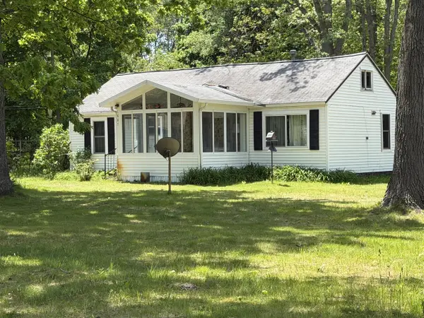 1887 Interwood, Muskegon, MI 49442