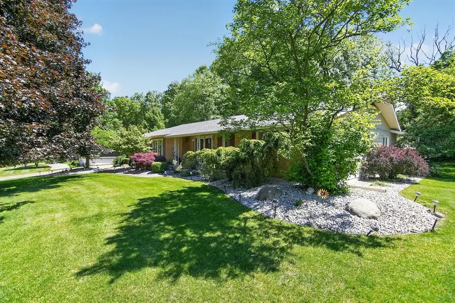 3831 Guest, Jackson, MI 49203 - #3