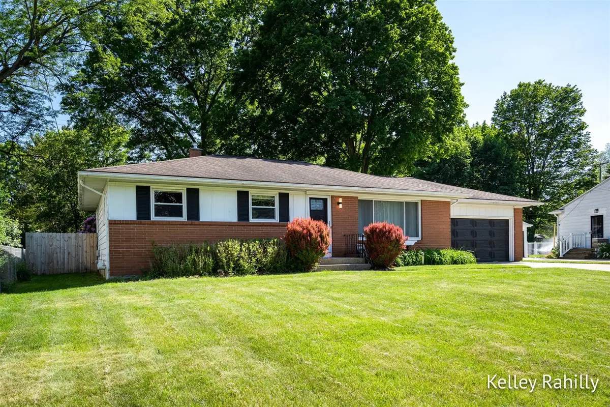 1716 Millbank, Grand Rapids, MI 49508 - #1