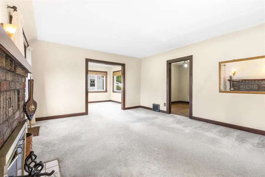 1533 W Highland, Battle Creek, MI 49015 - #3
