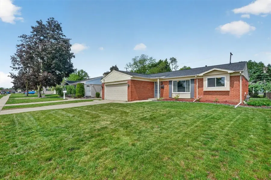 38560 Mason, Livonia, MI 48154 - #2