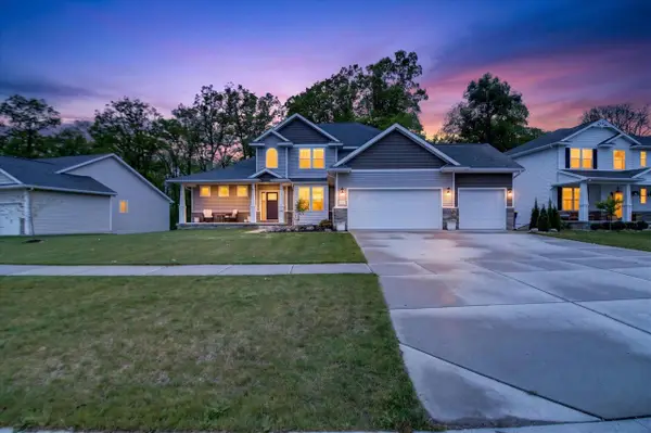 577 Trestle, Howell, MI 48843