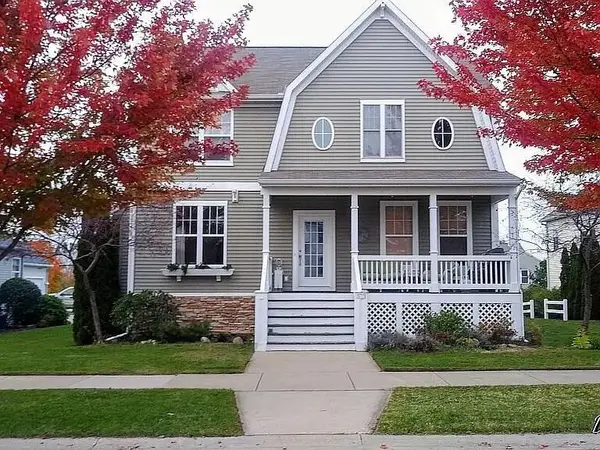 573 Brownstone, Holland, MI 49423