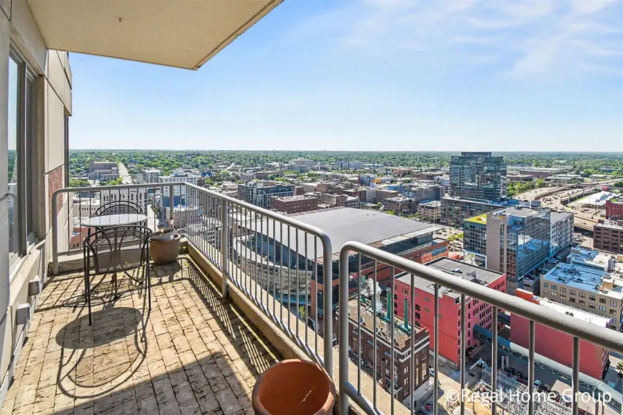 28 Campau #2803, Grand Rapids, MI 49503 - #2