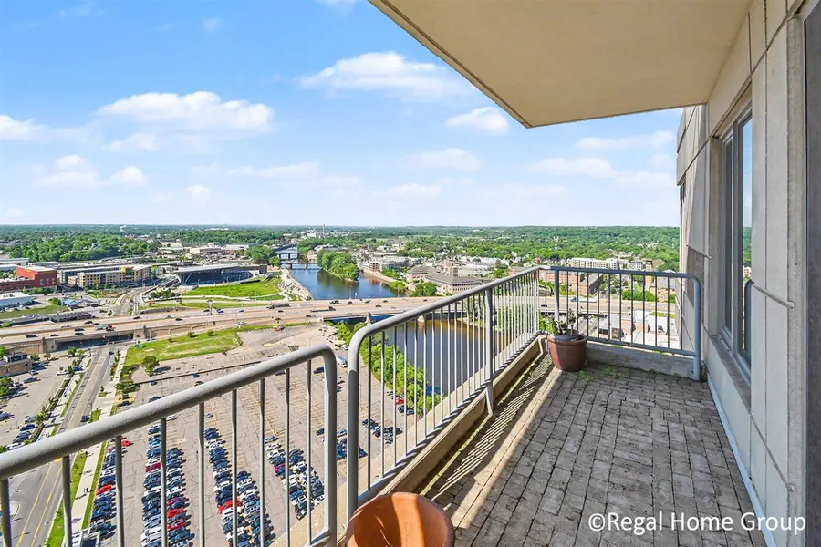 28 Campau #2803, Grand Rapids, MI 49503 - #3