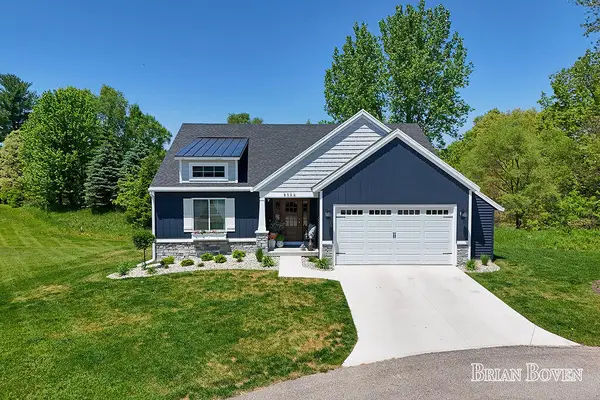 8366 Rose Ridge, Rockford, MI 49341