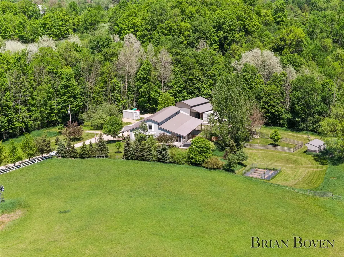 16444 210th, Leroy, MI 49655 - #1