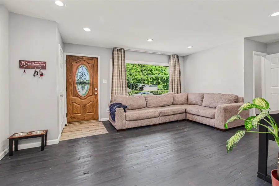 610 Western, Inkster, MI 48141 - #3