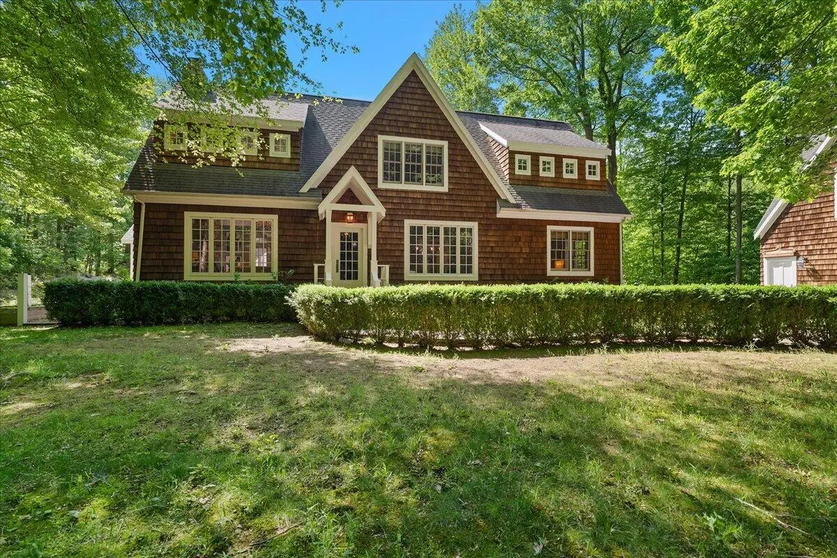 7957 Barbaras, Harbert, MI 49115 - #1