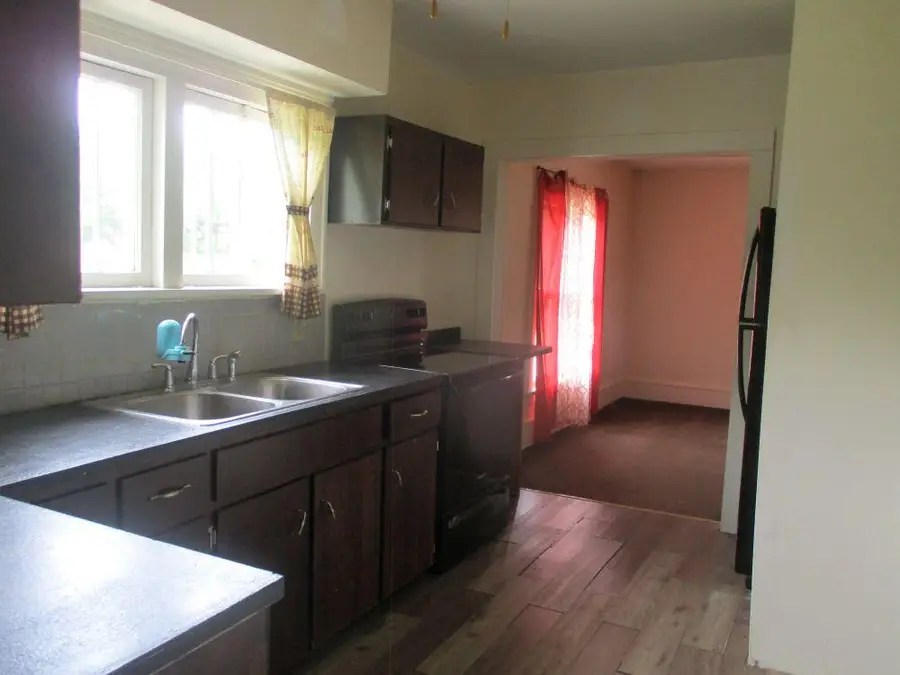 209 Spring, Three Rivers, MI 49093 - #3