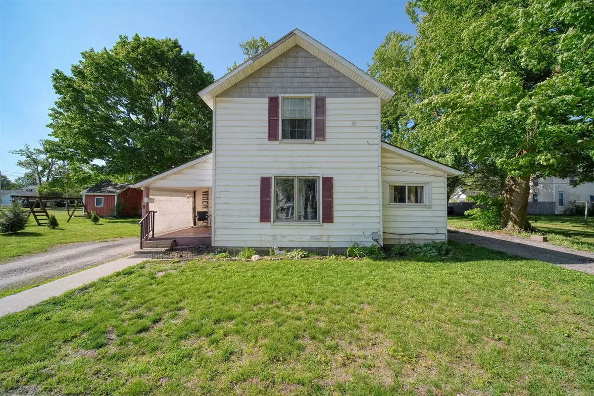 118 E Chestnut, Morenci, MI 49256 - #1