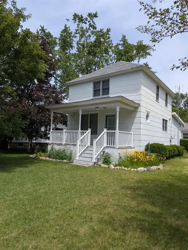 9567 Maplewood, Bridgman, MI 49106