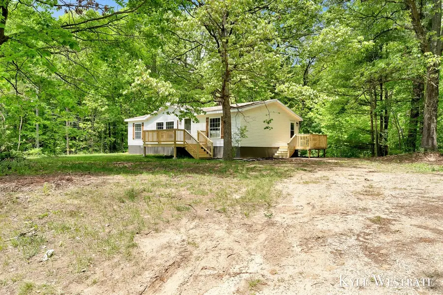 22866 Kendaville, Pierson, MI 49339 - #2