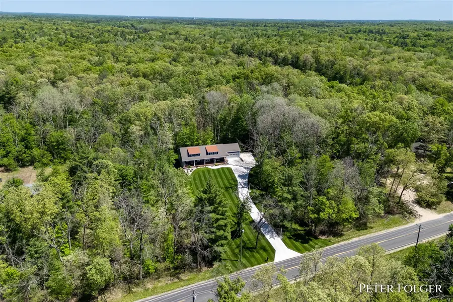 7092 Dagget, Howard City, MI 49329 - #2