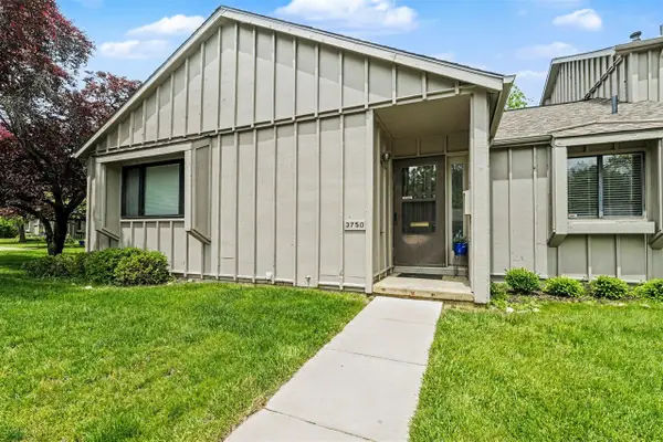 3750 Cedaridge, Kalamazoo, MI 49008