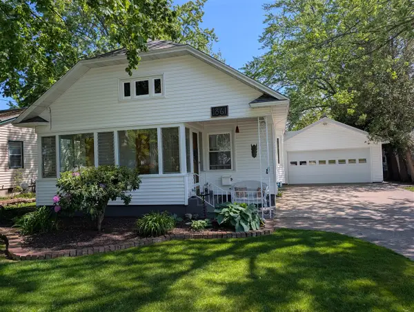 1861 Glen, Muskegon, MI 49441