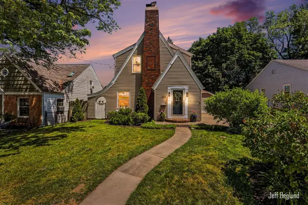1808 Rossman, Grand Rapids, MI 49507