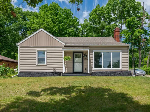 1516 Romence, Portage, MI 49024