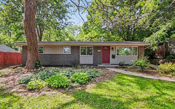 2731 Canterbury, Ann Arbor, MI 48104