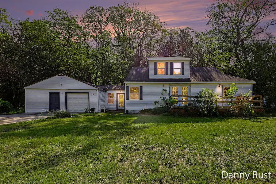 1430 Delz, Muskegon, MI 49445 - #2