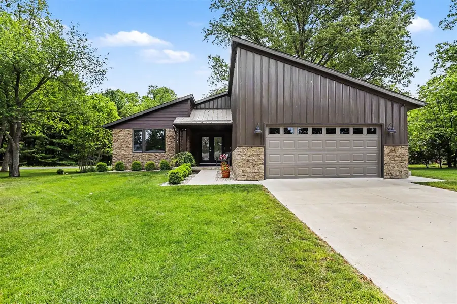 35883 Riverview, Paw Paw, MI 49079 - #2