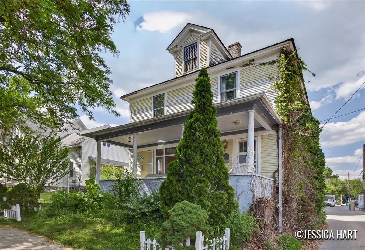 211 Trowbridge, Grand Rapids, MI 49503 - #1