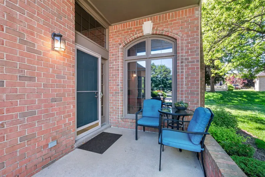 54661 Bellingham, Shelby, MI 48316 - #2