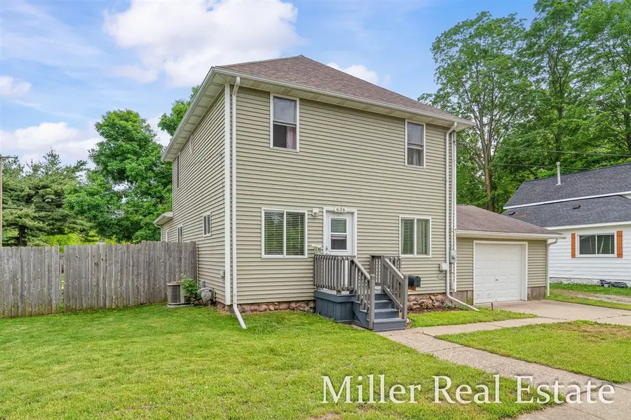 636 E Madison, Hastings, MI 49058 - #3