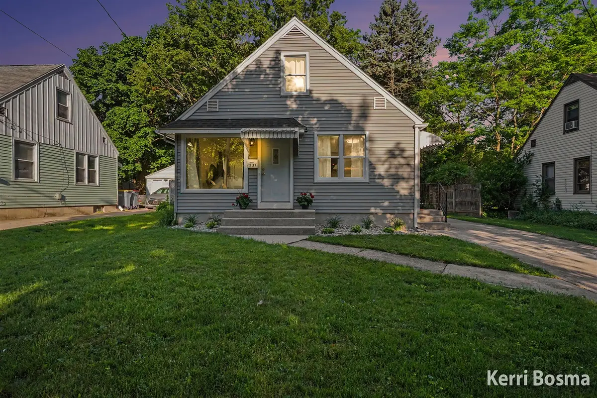 1231 Burke, Grand Rapids, MI 49505 - #1