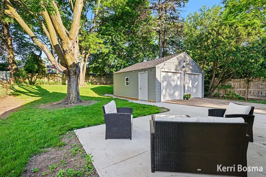 1231 Burke, Grand Rapids, MI 49505 - #2