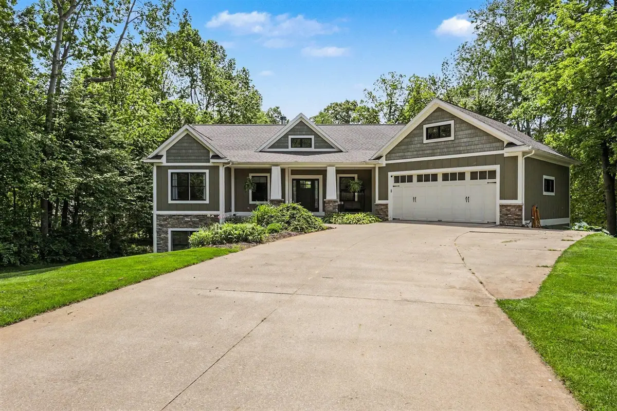 5318 Lamont Farms, Coopersville, MI 49404 - #1