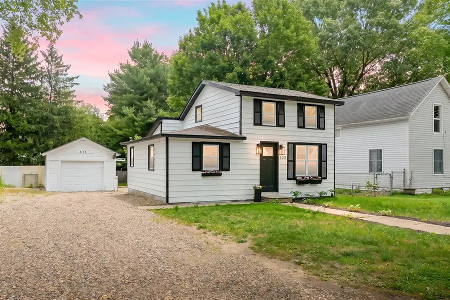 625 Hamilton, Vicksburg, MI 49097 - #2
