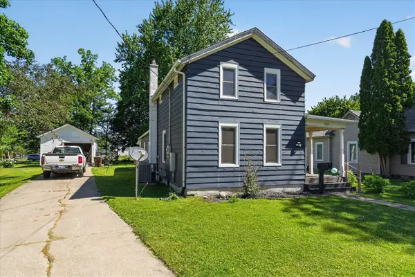 728 W Hanover, Marshall, MI 49068