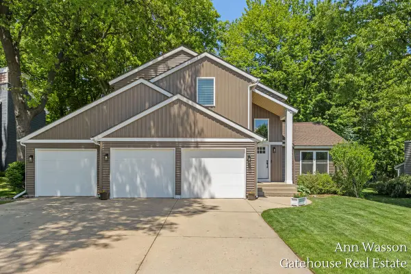 6007 Arroyo Vista, Rockford, MI 49341