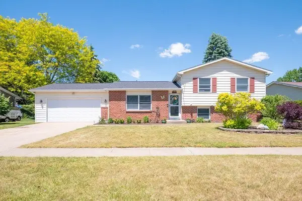 1804 Woodland, Portage, MI 49024