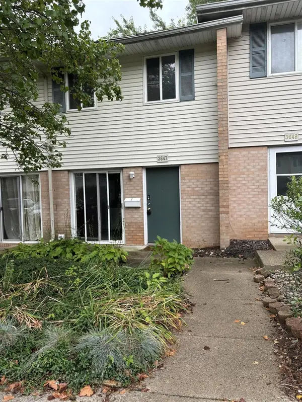 3647 Kenbrooke, Kalamazoo, MI 49006