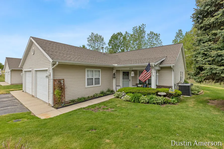 4212 Peak #4, Grand Rapids, MI 49525 - #2