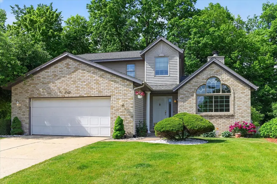 2467 Palm Dale, Wyoming, MI 49418 - #2